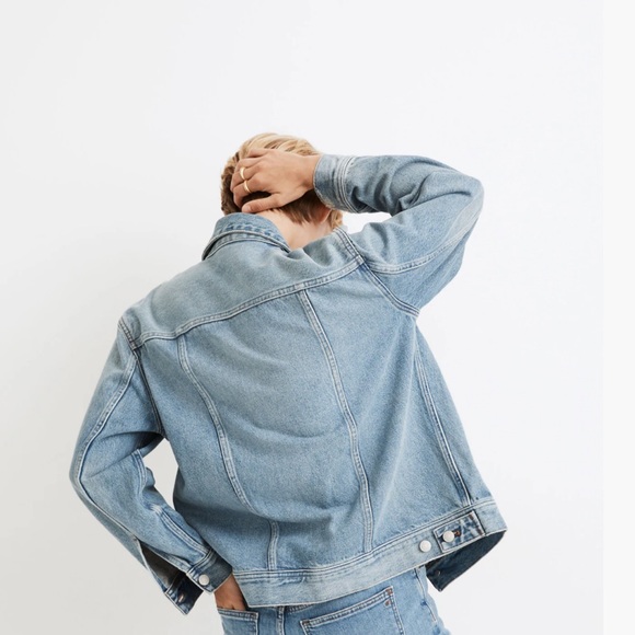 Madewell Oversized Trucker Jacket - Akenside Wash - Picture 3 of 7